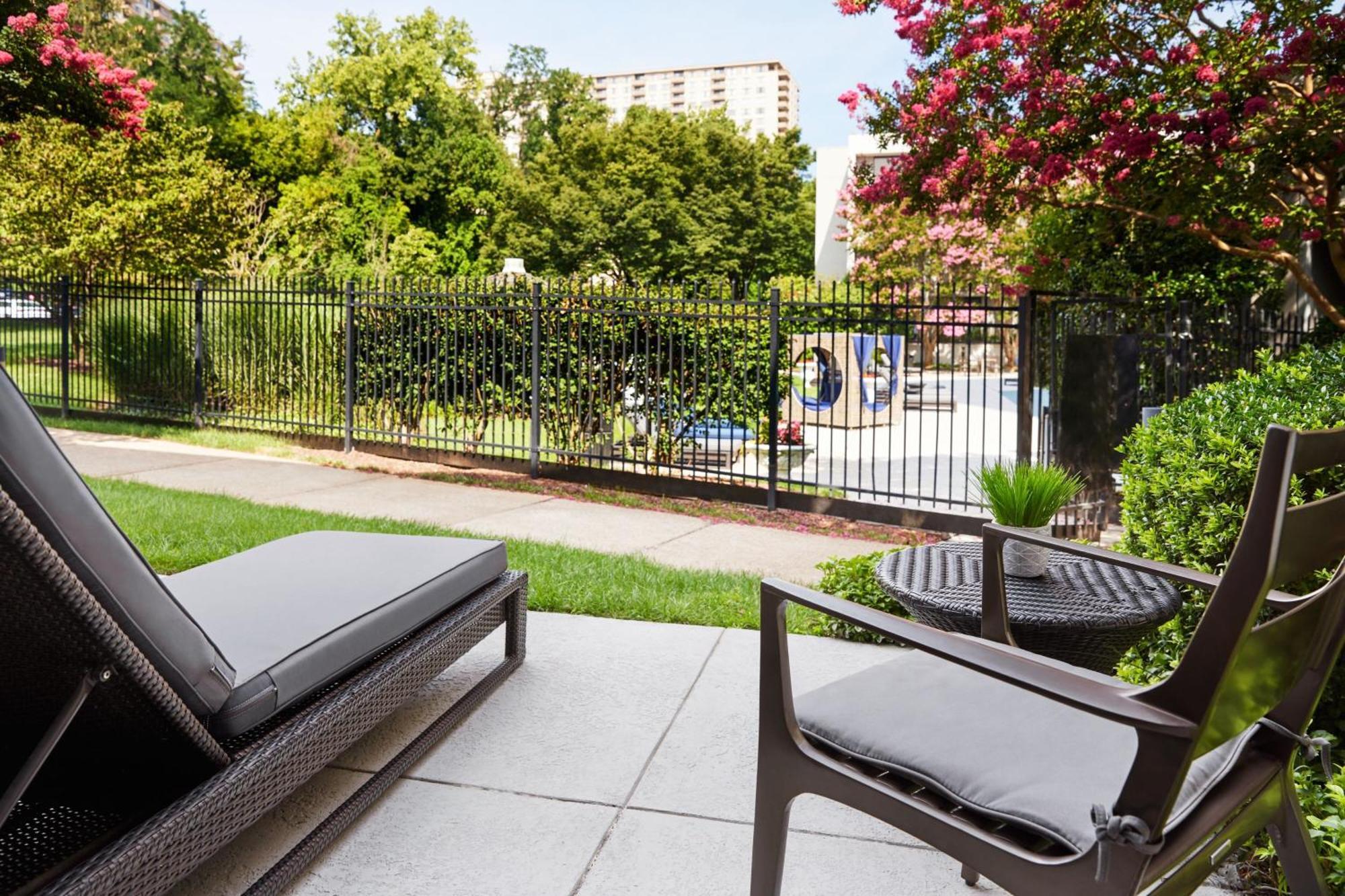 Bethesda Marriott Hotel Exterior foto
