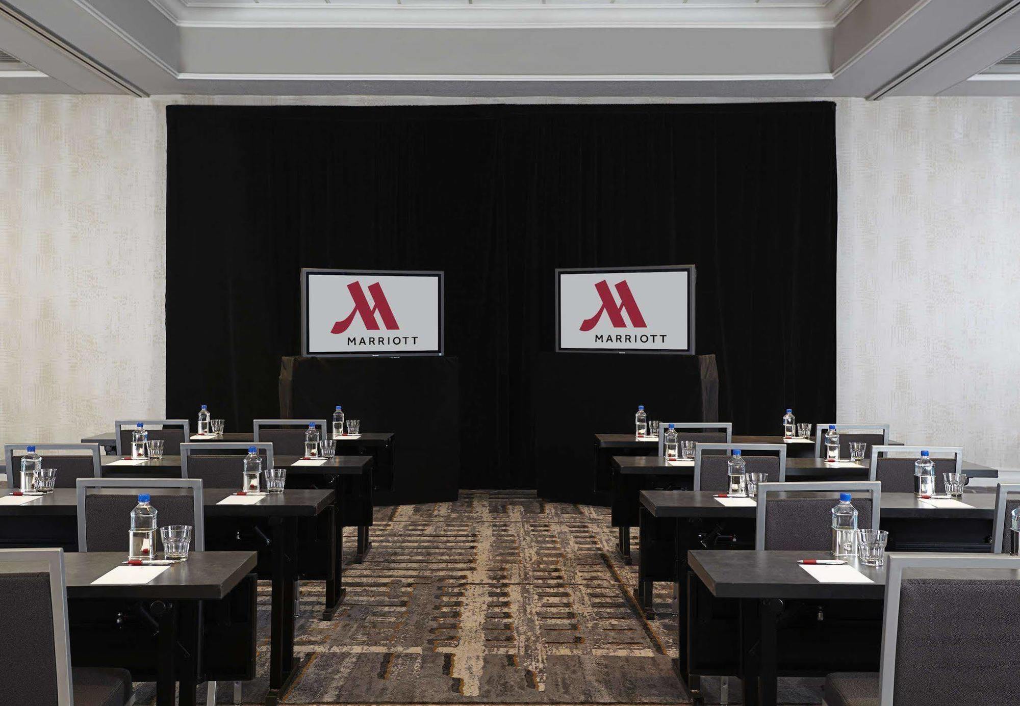 Bethesda Marriott Hotel Exterior foto